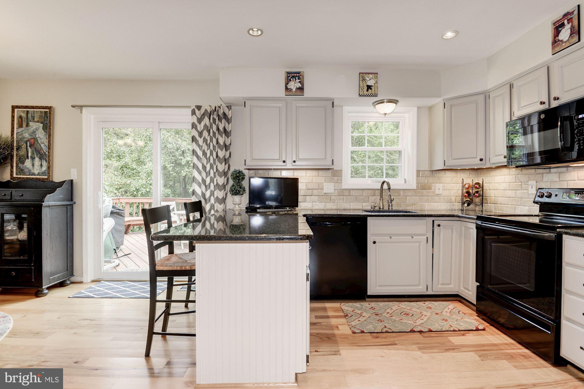 11928 Sentinel Point Court Reston, VA 20191 - Photo 9 of 35 Gallery Image 9
