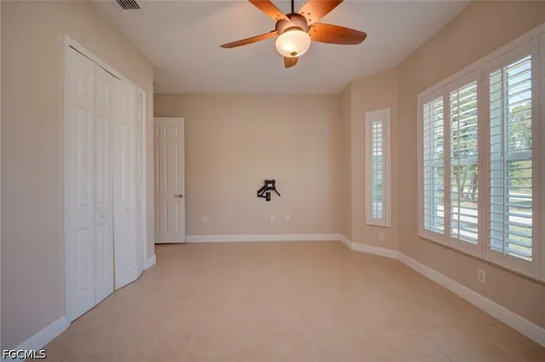 $2,700 | 638 Parkdale Boulevard, Lehigh Acres, FL 33974