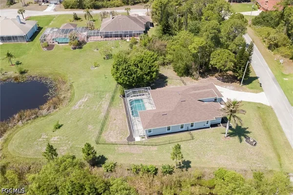 $2,700 | 638 Parkdale Boulevard, Lehigh Acres, FL 33974