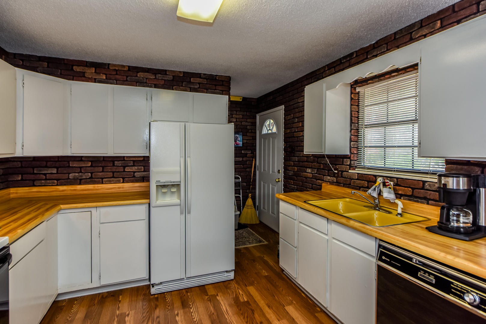 4113 Light Pink Road Louisville, TN 37777 - Photo 16 of 40 Gallery Image 16