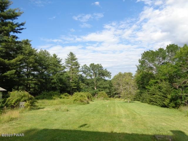 149 Rt 590 Greeley, PA 18425 - Photo 17 of 59