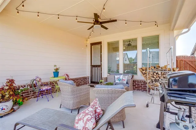 $390,000 | 1328 San Marcus Drive, Springtown, TX 76082