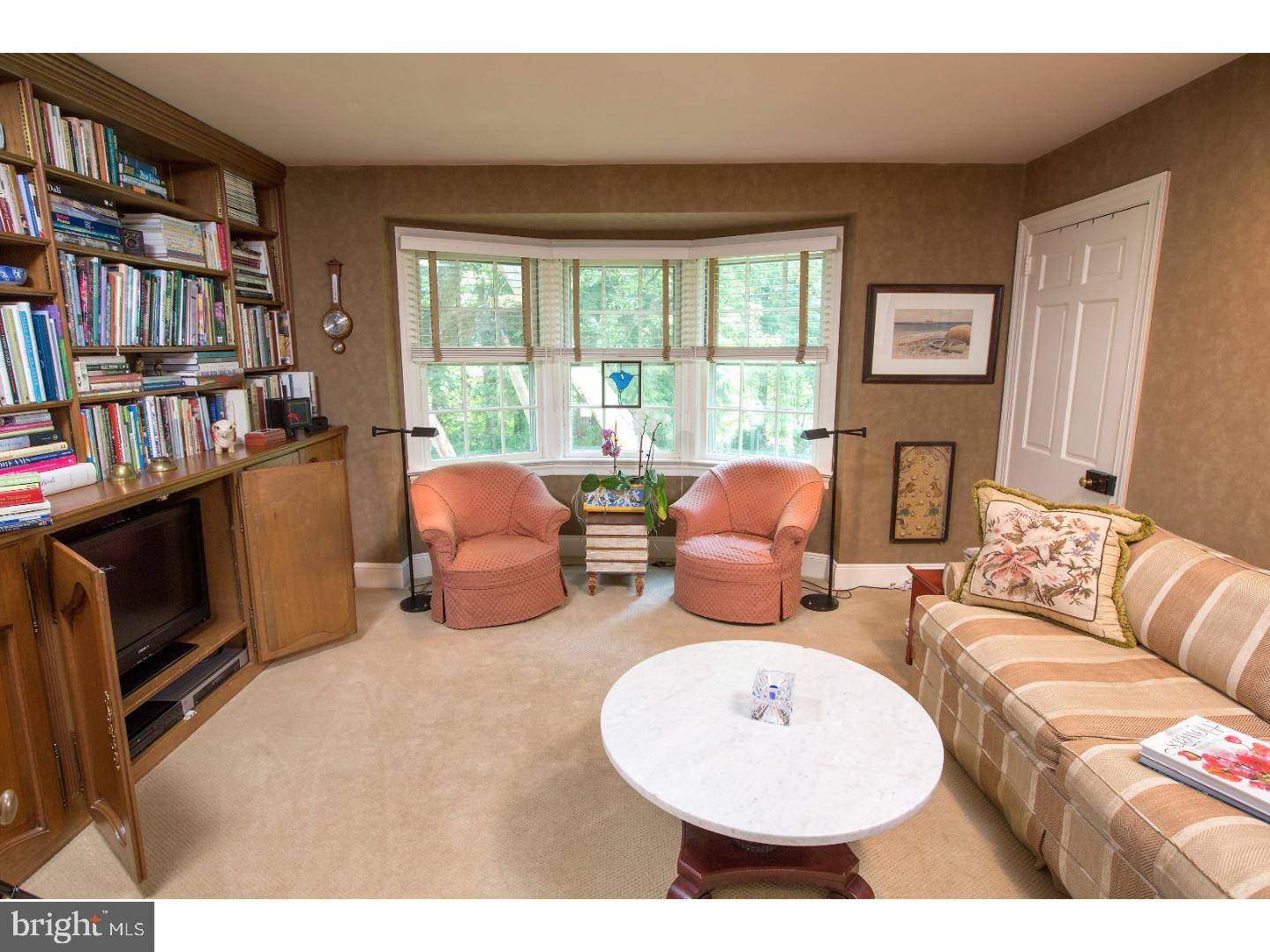 651 River Road Yardley, PA 19067 - Photo 10 of 25 Gallery Image 10
