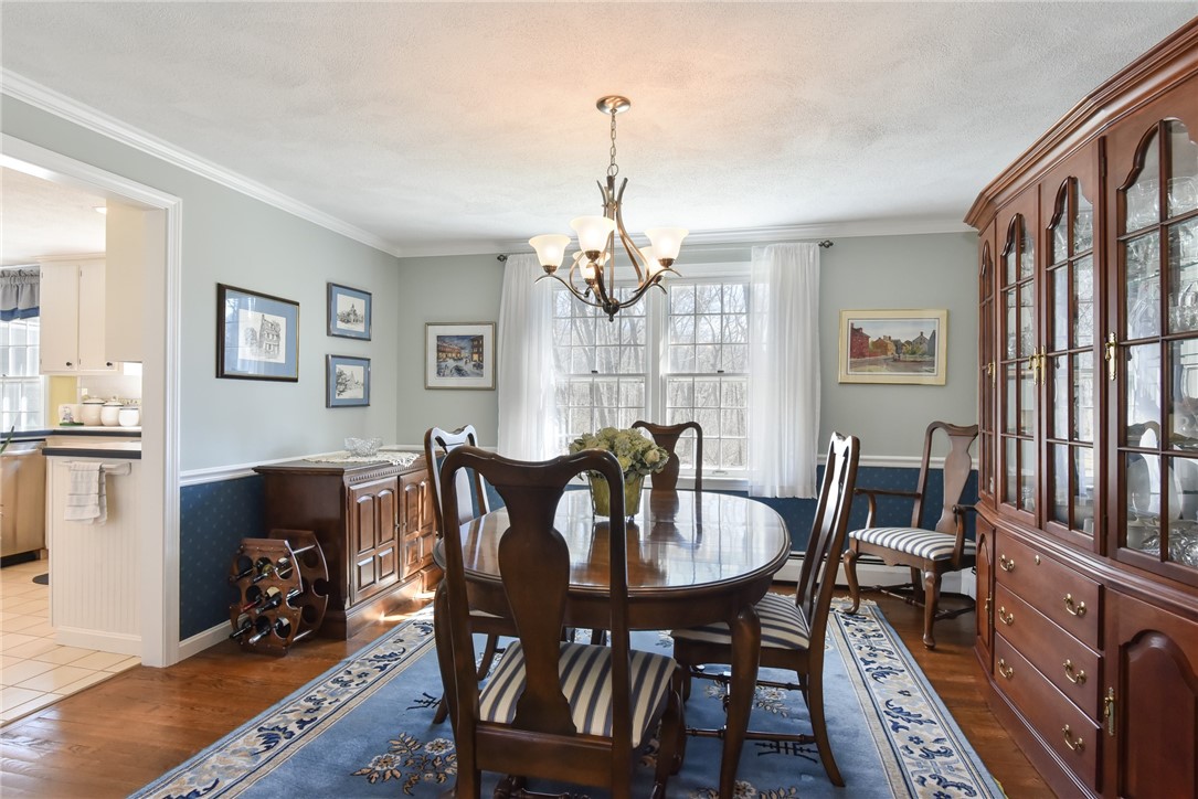 124 Daniel Drive North Kingstown, RI 02852 - Photo 14 of 39