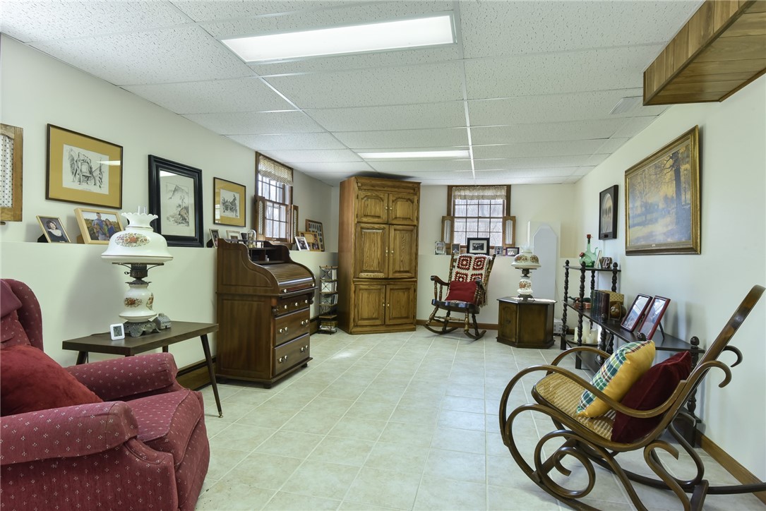 124 Daniel Drive North Kingstown, RI 02852 - Photo 32 of 39