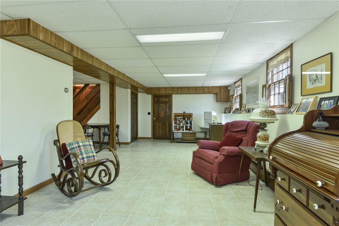 124 Daniel Drive North Kingstown, RI 02852 - Photo 33 of 39