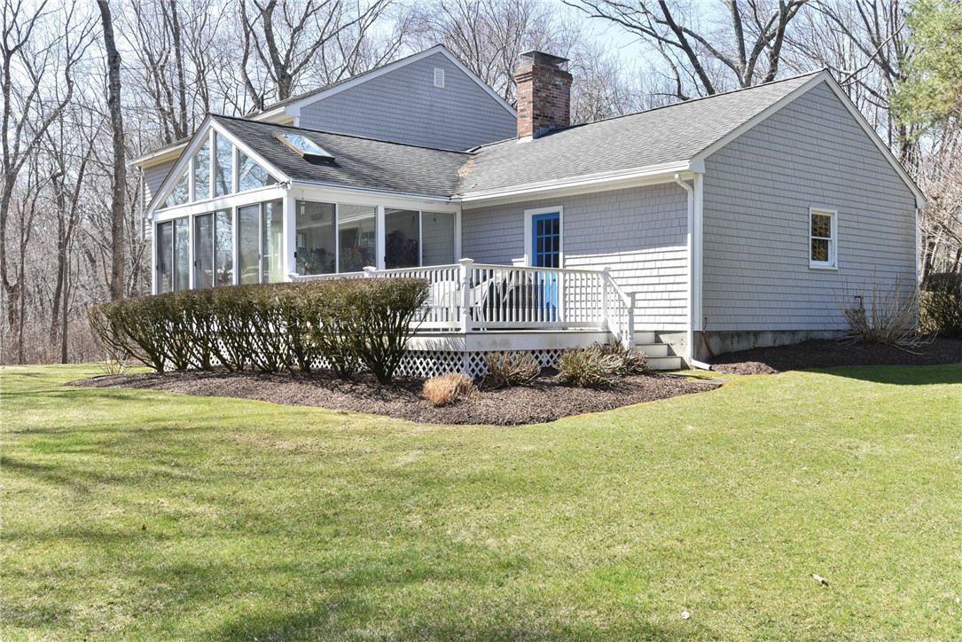 124 Daniel Drive North Kingstown, RI 02852 - Photo 36 of 39