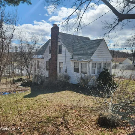 $99,000 | 208 Hampton Avenue, East Greenbush, NY 12144