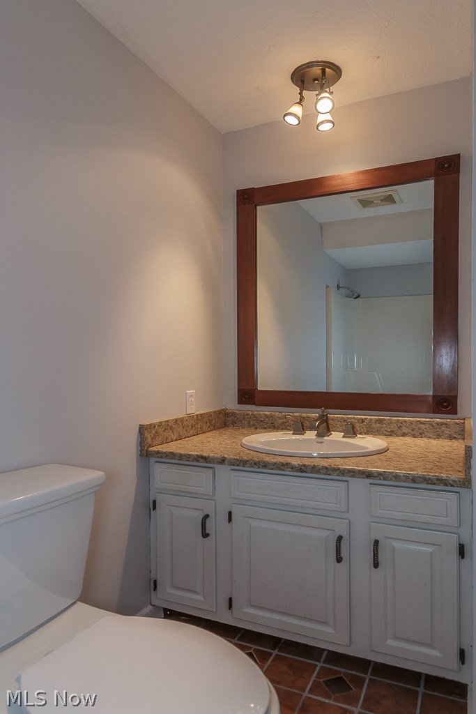2931 Antioch Road Perry, OH 44081 - Photo 10 of 35