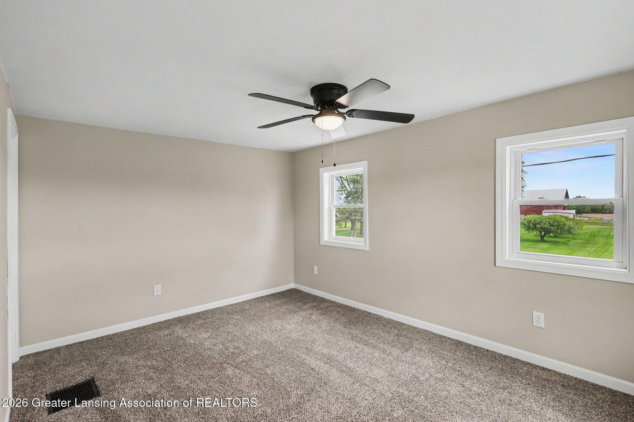 837 North Aurelius Road Mason, MI 48854 - Photo 17 of 26 017_file_7637