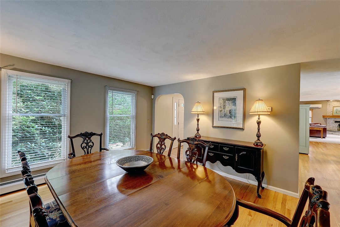 24 Colwell Road Smithfield, RI 02828 - Photo 27 of 50