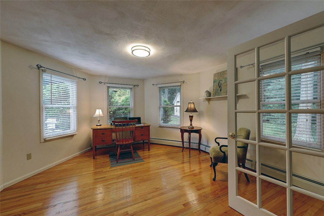 24 Colwell Road Smithfield, RI 02828 - Photo 29 of 50