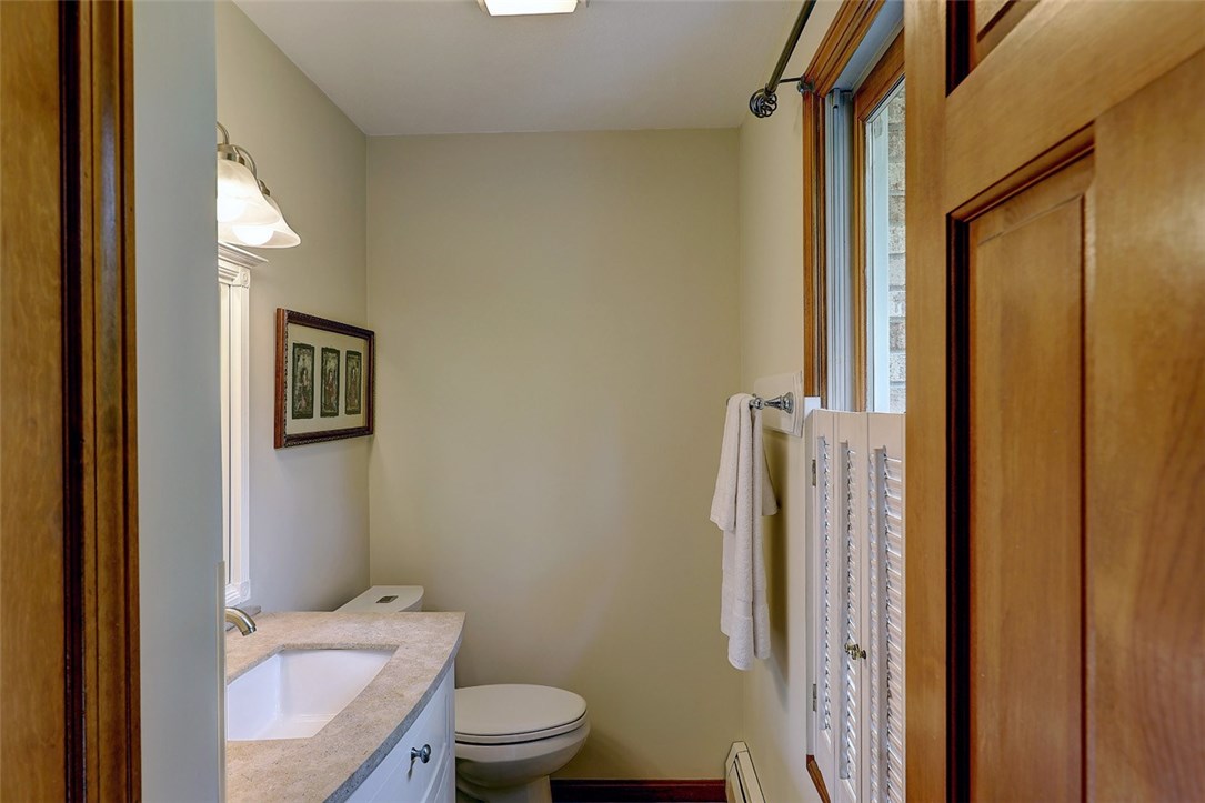 24 Colwell Road Smithfield, RI 02828 - Photo 32 of 50