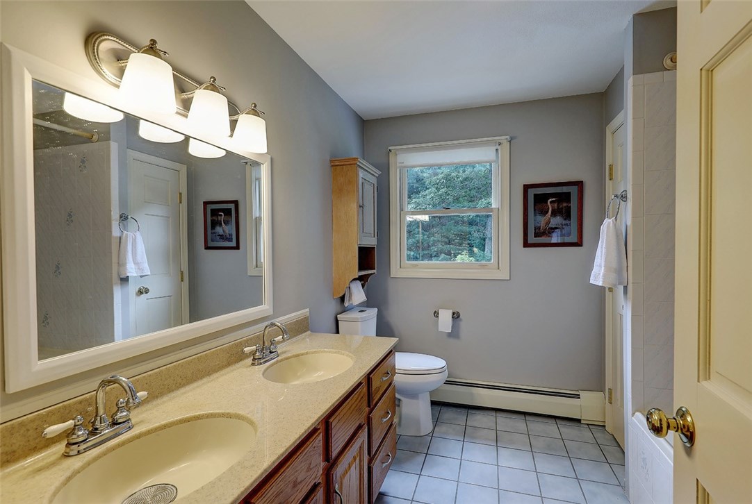 24 Colwell Road Smithfield, RI 02828 - Photo 38 of 50