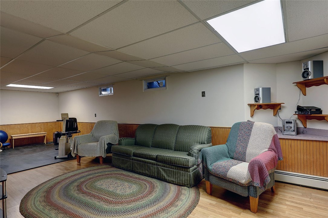 24 Colwell Road Smithfield, RI 02828 - Photo 47 of 50