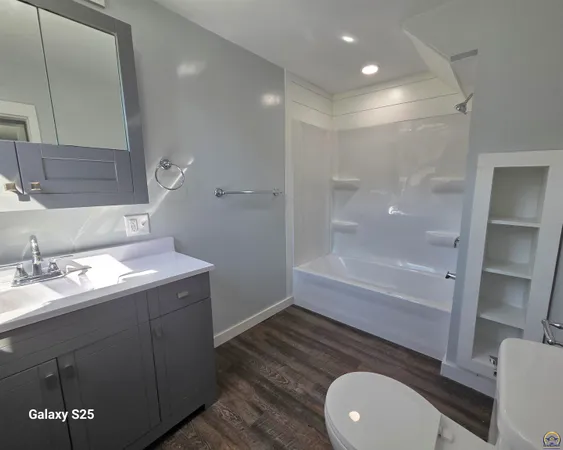 $129,900 | 321 West Perry Street, Rossville, KS 66533