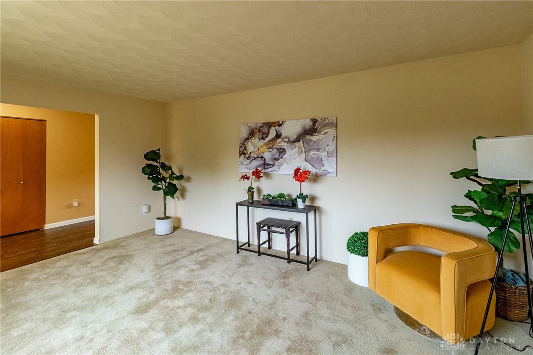 5848 Horrell Road Dayton, OH 45426 - Photo 7 of 37 Gallery Image 7