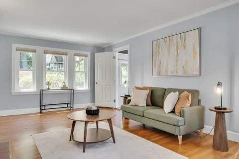 $874,900 | 16 Roundwood Road, Newton, MA 02464