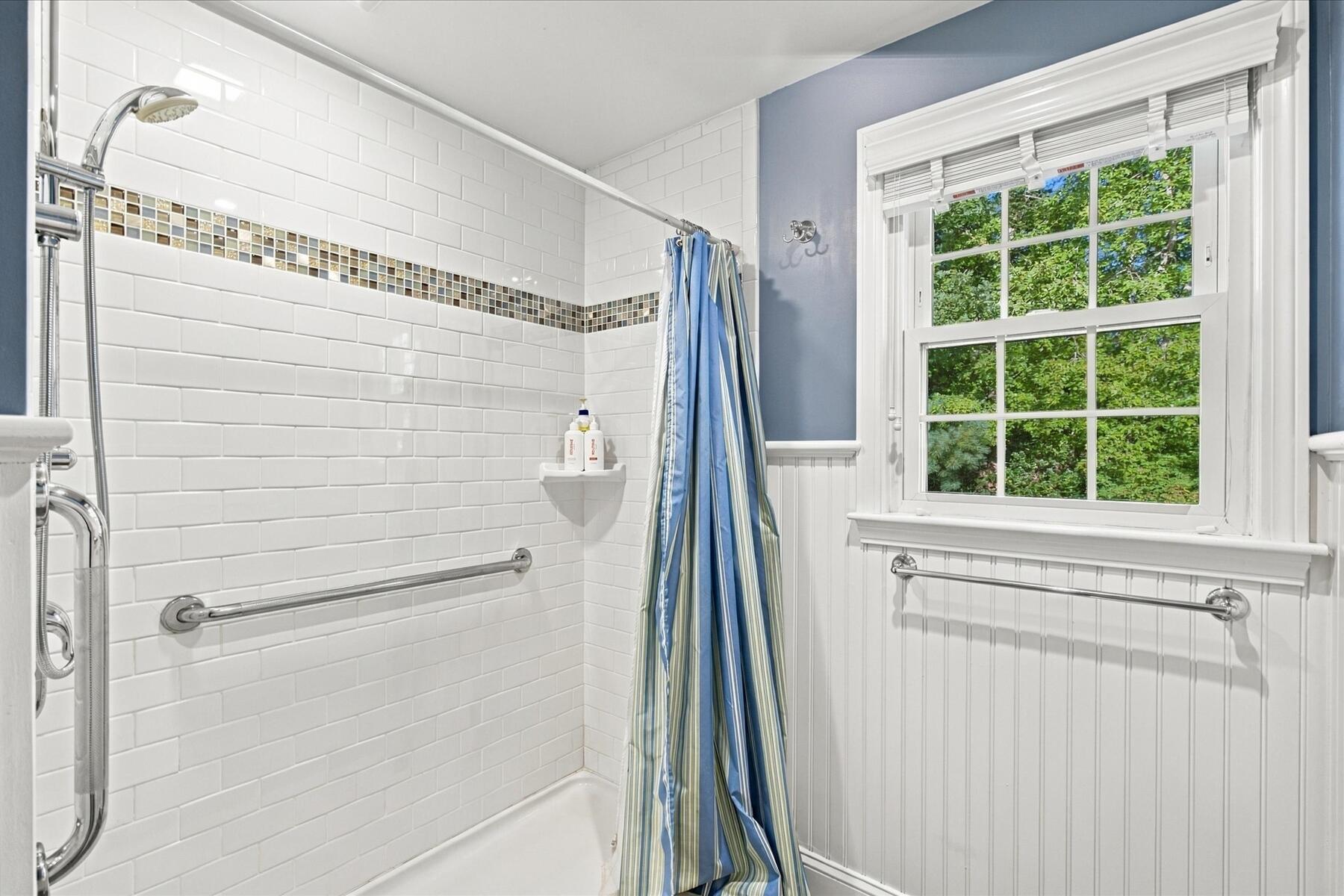 402 Prince Hinckley Road Centerville, MA 02632 - Photo 18 of 30 Main Shower