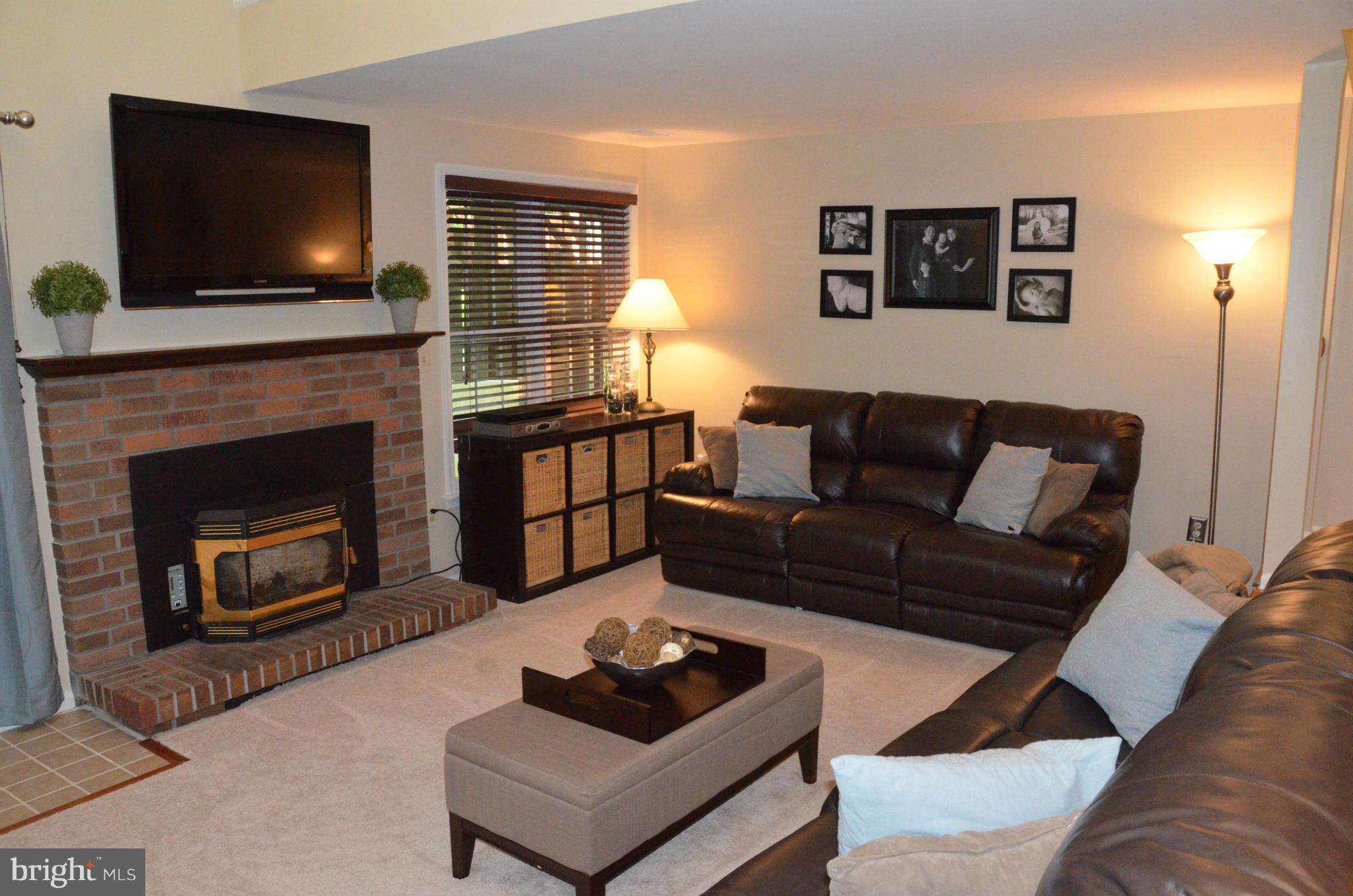 4711 Columbia Road Ellicott City, MD 21042 - Photo 22 of 29 Family Room