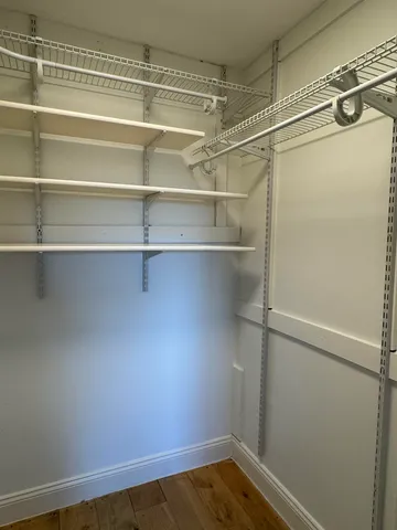 $1,600 | 136 Mammoth Road, Unit 23, Hooksett, NH 03106