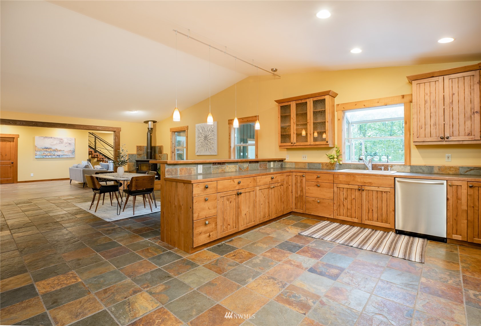 2227 East Pole Road Everson, WA 98247 - Photo 13 of 40 Gallery Image 13