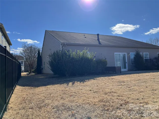 $2,400 | 105 East Neel Ranch Road, Mooresville, NC 28115