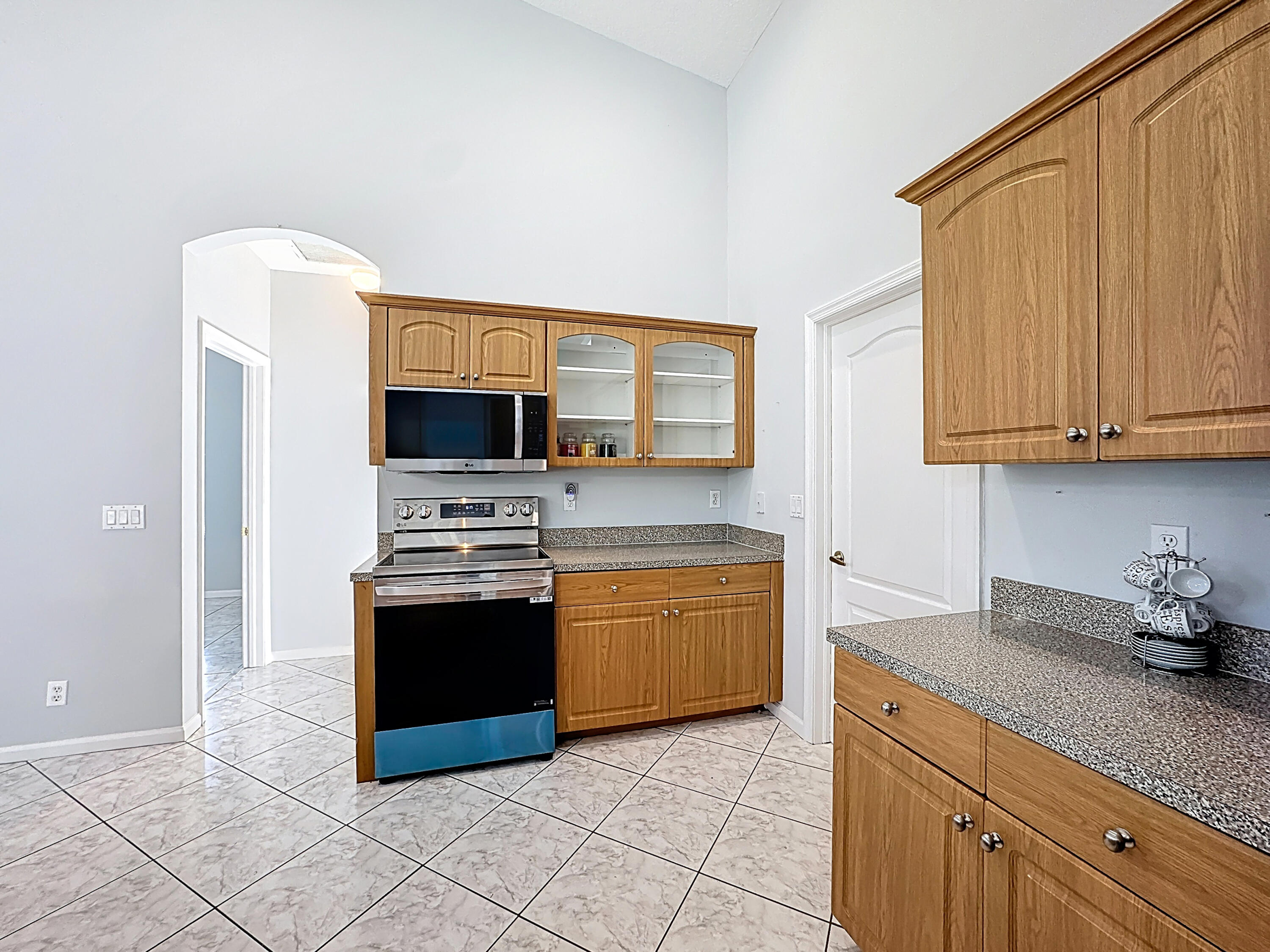 16595 93rd Road North The Acreage, FL 33470 - Photo 31 of 110 16595 93rd Road N-38