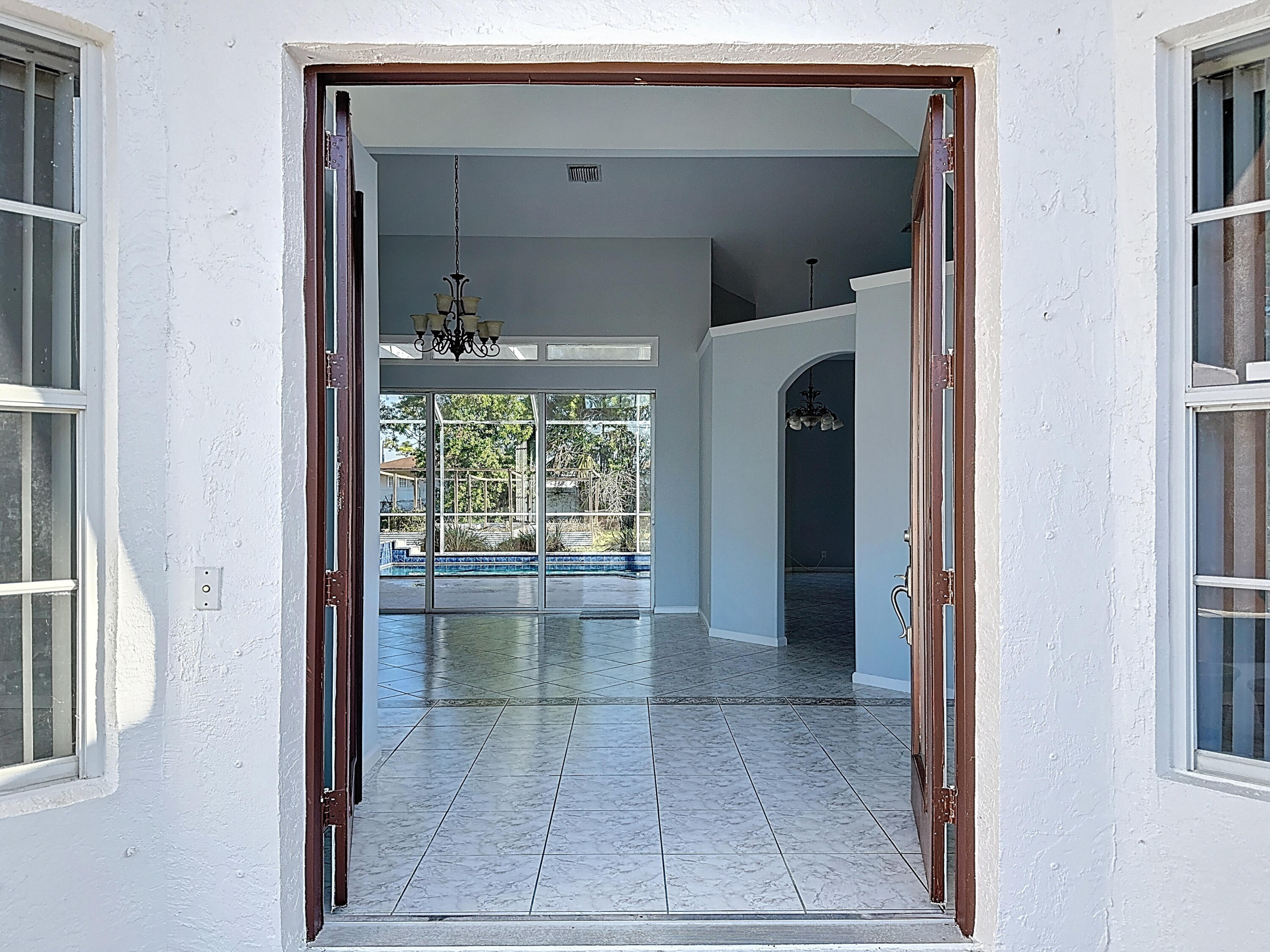 16595 93rd Road North The Acreage, FL 33470 - Photo 5 of 110 16595 93rd Road N-26