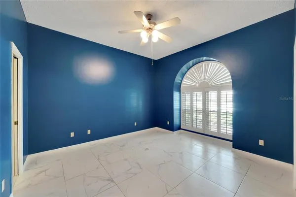 $4,900 | 18006 Clear Lake Drive, Lutz, FL 33548