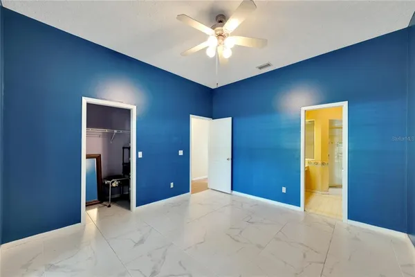 $4,900 | 18006 Clear Lake Drive, Lutz, FL 33548