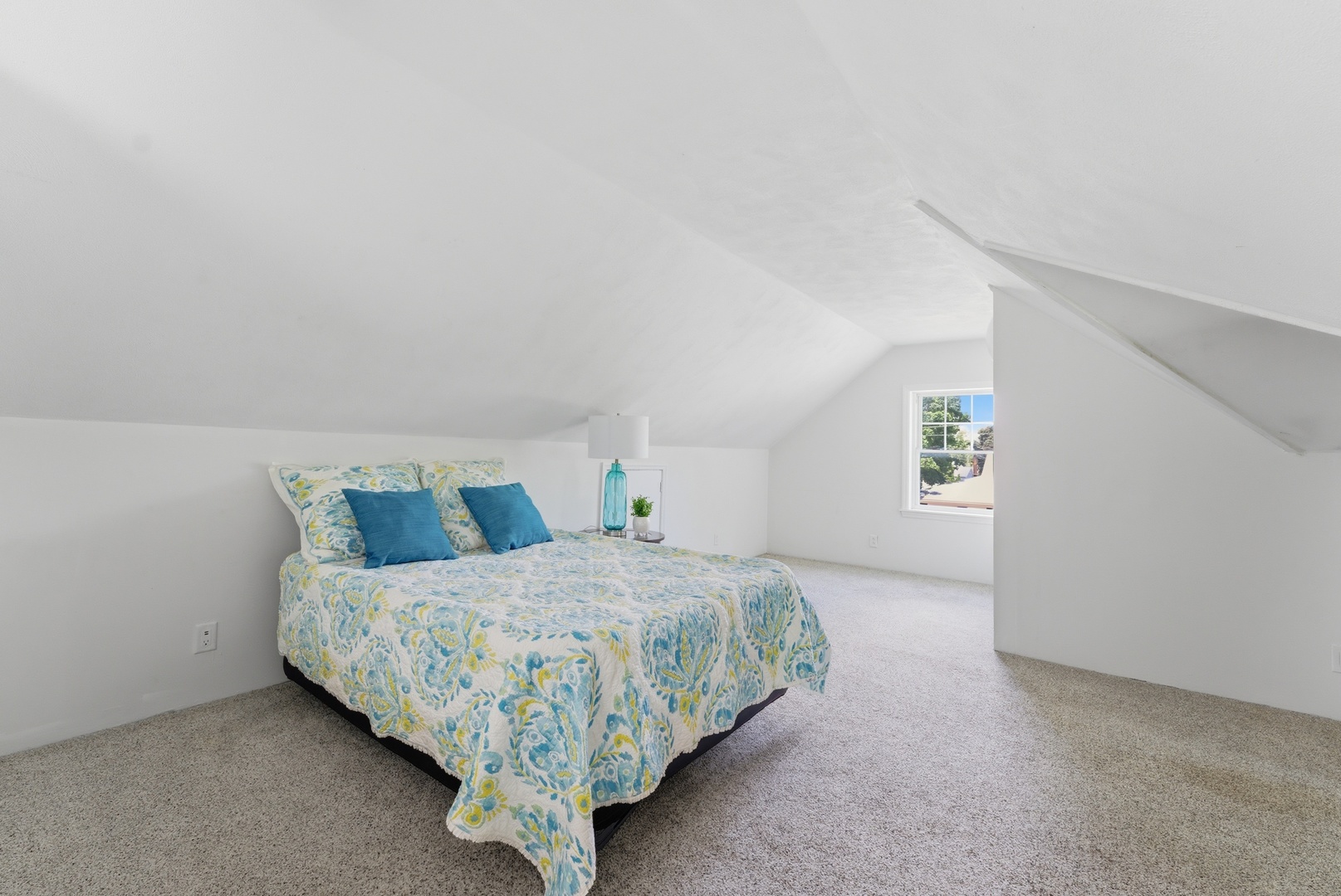 2405 31st Street Moline, IL 61265 - Photo 17 of 24 a bedroom with a bed and window