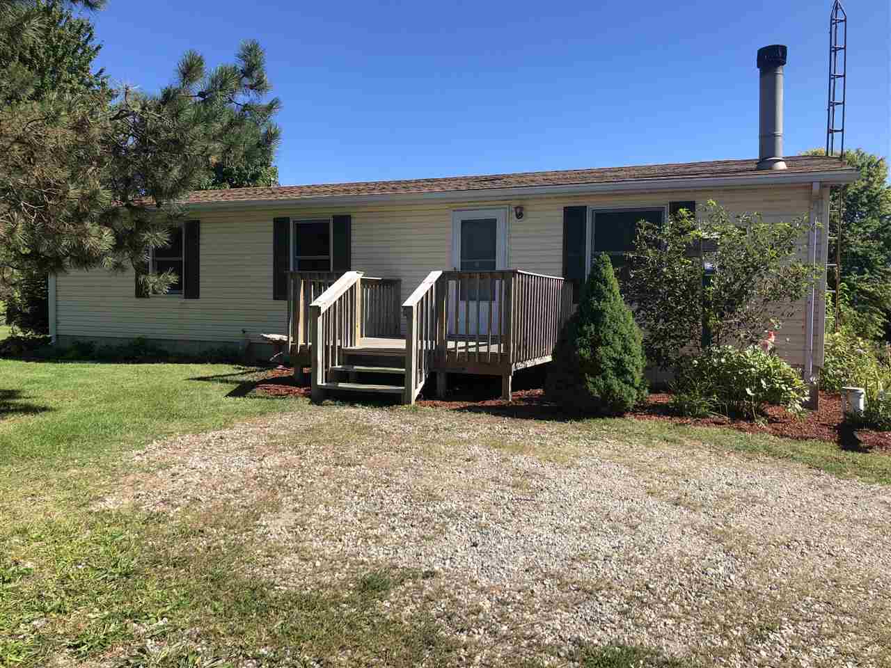 11269 South New Lothrop Road Durand, MI 48429 - Photo 1 of 33 50024150.JPG
