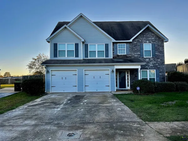 $2,000 | 125 Faybrook Drive, Byron, GA 31008