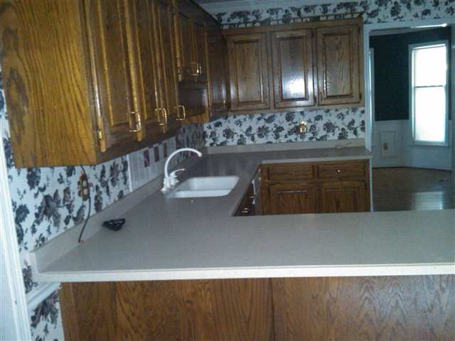 214 Cross Field Road Greenville, SC 29607 - Photo 6 of 8 Gallery Image 6
