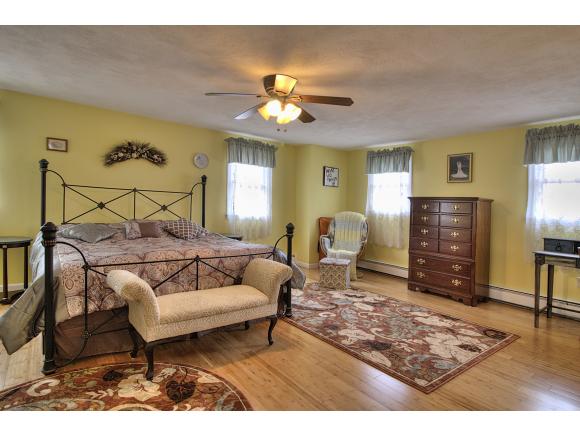 3 Hemlock Street Windham, NH 03087 - Photo 18 of 28