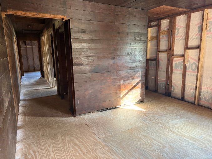 870 West Davis Loop Vidor, TX 77662 - Photo 12 of 14 a view of an empty room