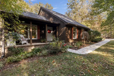 $465,000 | 954 Belmont Road, Manchester, TN 37355