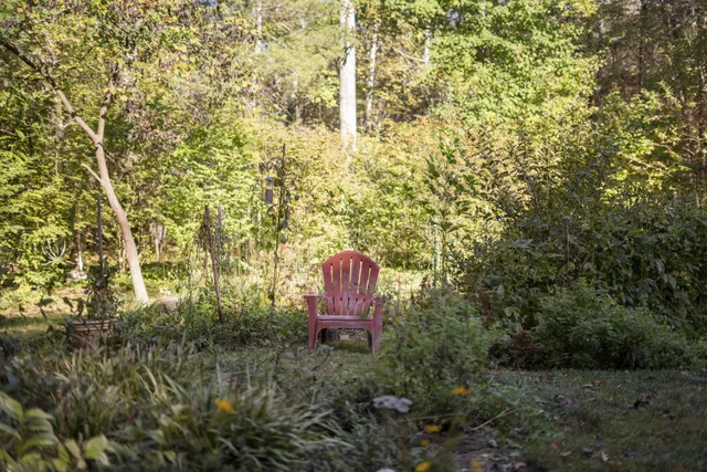 a view of pink walls