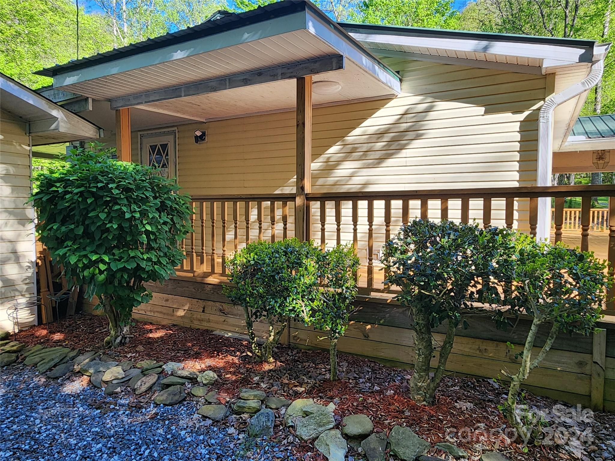 111 Chestnut Cove Road Whittier, NC 28789 - Photo 44 of 48 Gallery Image 44
