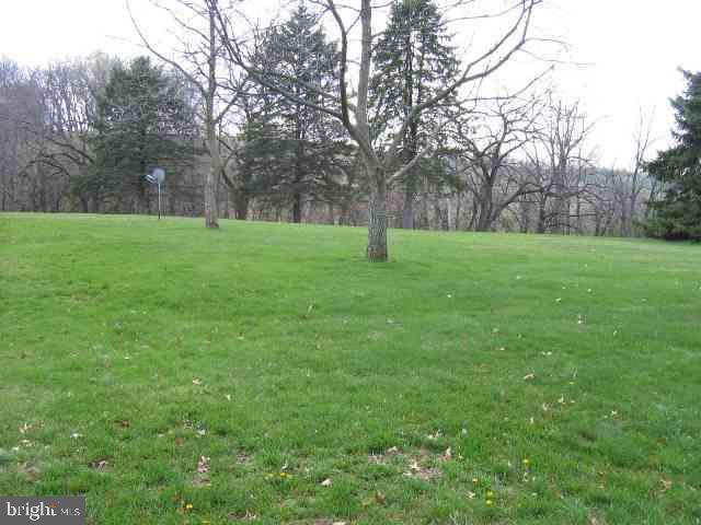 2654 Hillsdale Road Elizabethtown, PA 17022 - Photo 16 of 24 Gallery Image 16
