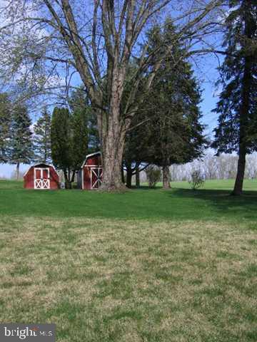 2654 Hillsdale Road Elizabethtown, PA 17022 - Photo 21 of 24 Gallery Image 21
