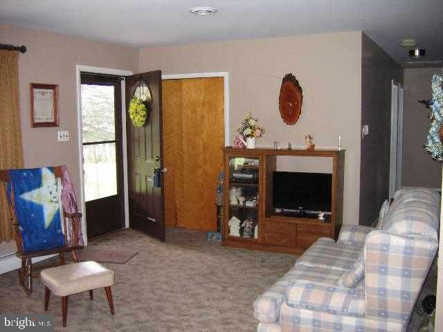2654 Hillsdale Road Elizabethtown, PA 17022 - Photo 3 of 24 Gallery Image 3
