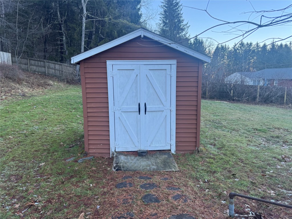 453 Grippen Hill Road Vestal, NY 13850 - Photo 38 of 39