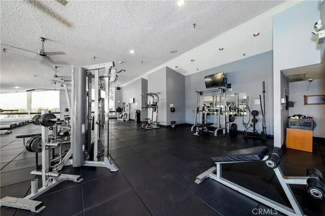 $2,500 | 14743 Blue Grass Drive, Helendale, CA 92342