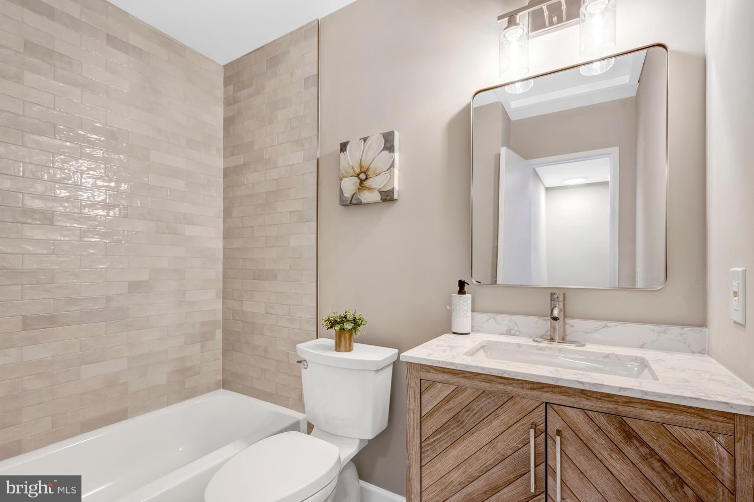 1308 Alderton Lane Silver Spring, MD 20906 - Photo 25 of 72 Bathroom