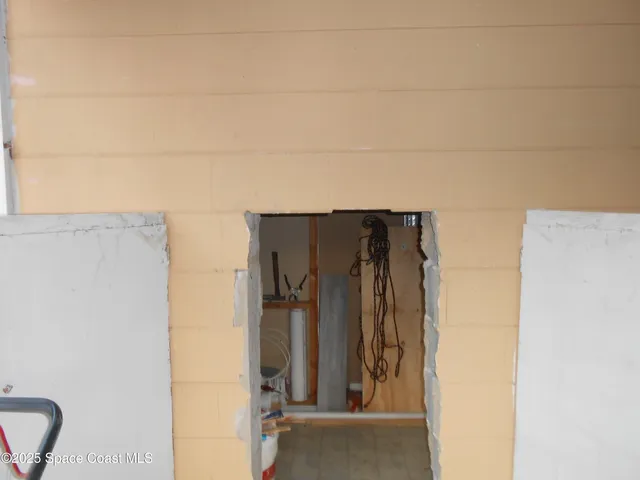 a view of walk in closet