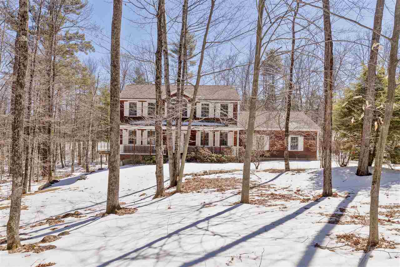 94 Elkins Road New London, NH 03257 - Photo 3 of 40