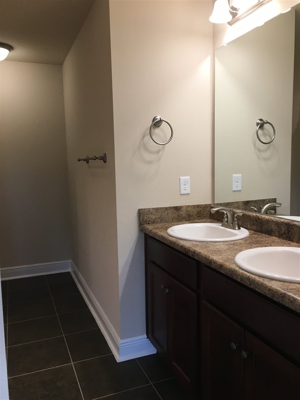 27418 Elise Court Daphne, AL 36526 - Photo 5 of 26 Master Bath