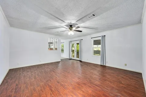 $2,750 | 1619 J J Seabrook Drive, Austin, TX 78721